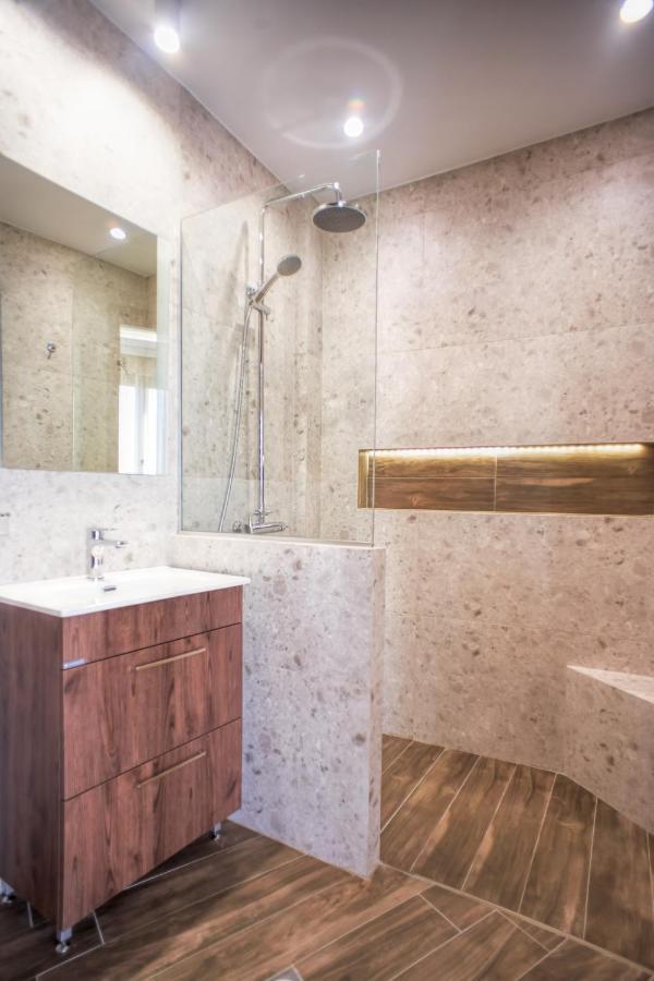 Lp Luxury Suite - Old Town Ксанти Екстериор снимка